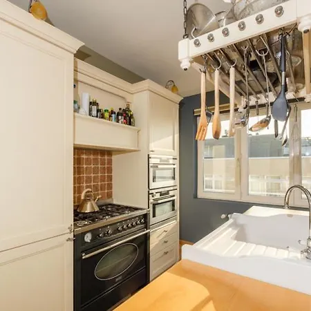 Les Dauphins 10a Lägenhet